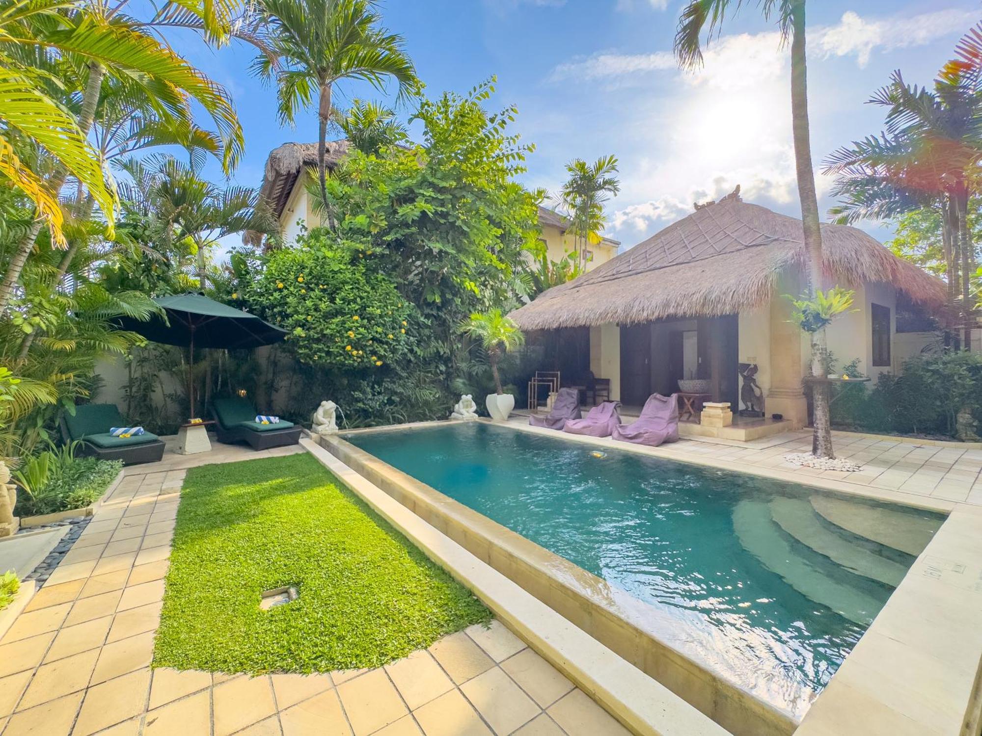 Villa Bugis Kayu Aya Seminyak Экстерьер фото