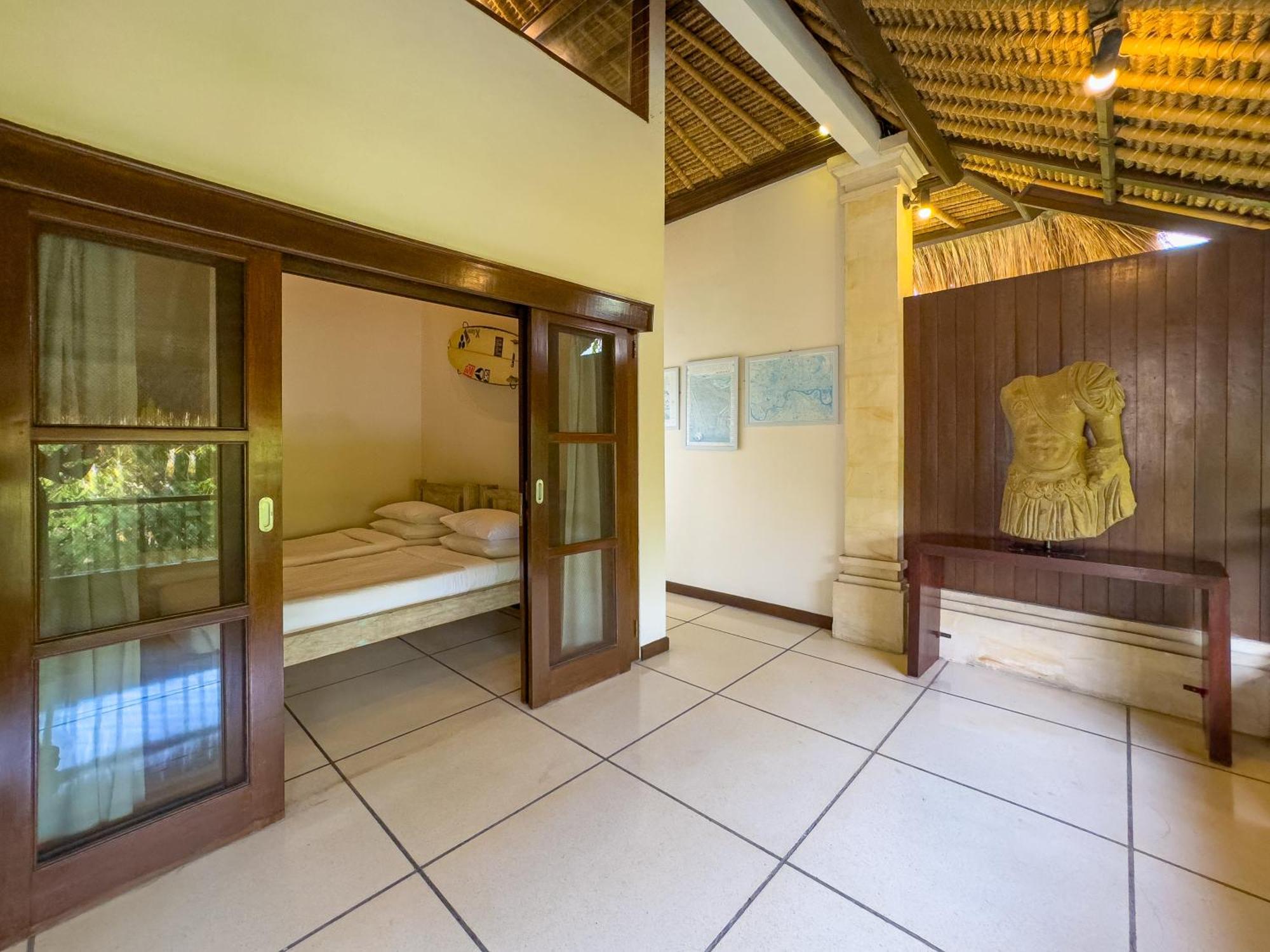 Villa Bugis Kayu Aya Seminyak Номер фото