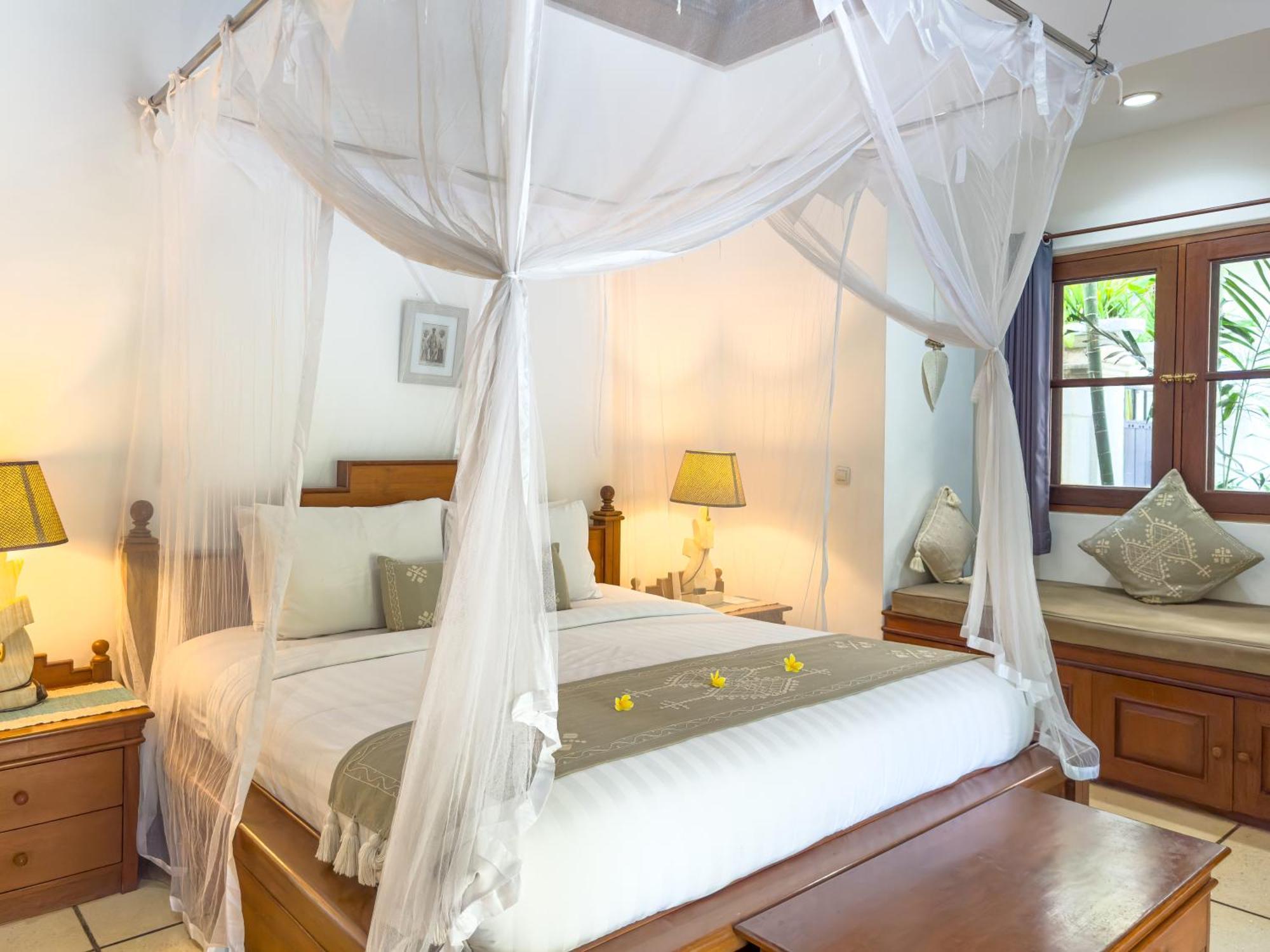 Villa Bugis Kayu Aya Seminyak Номер фото