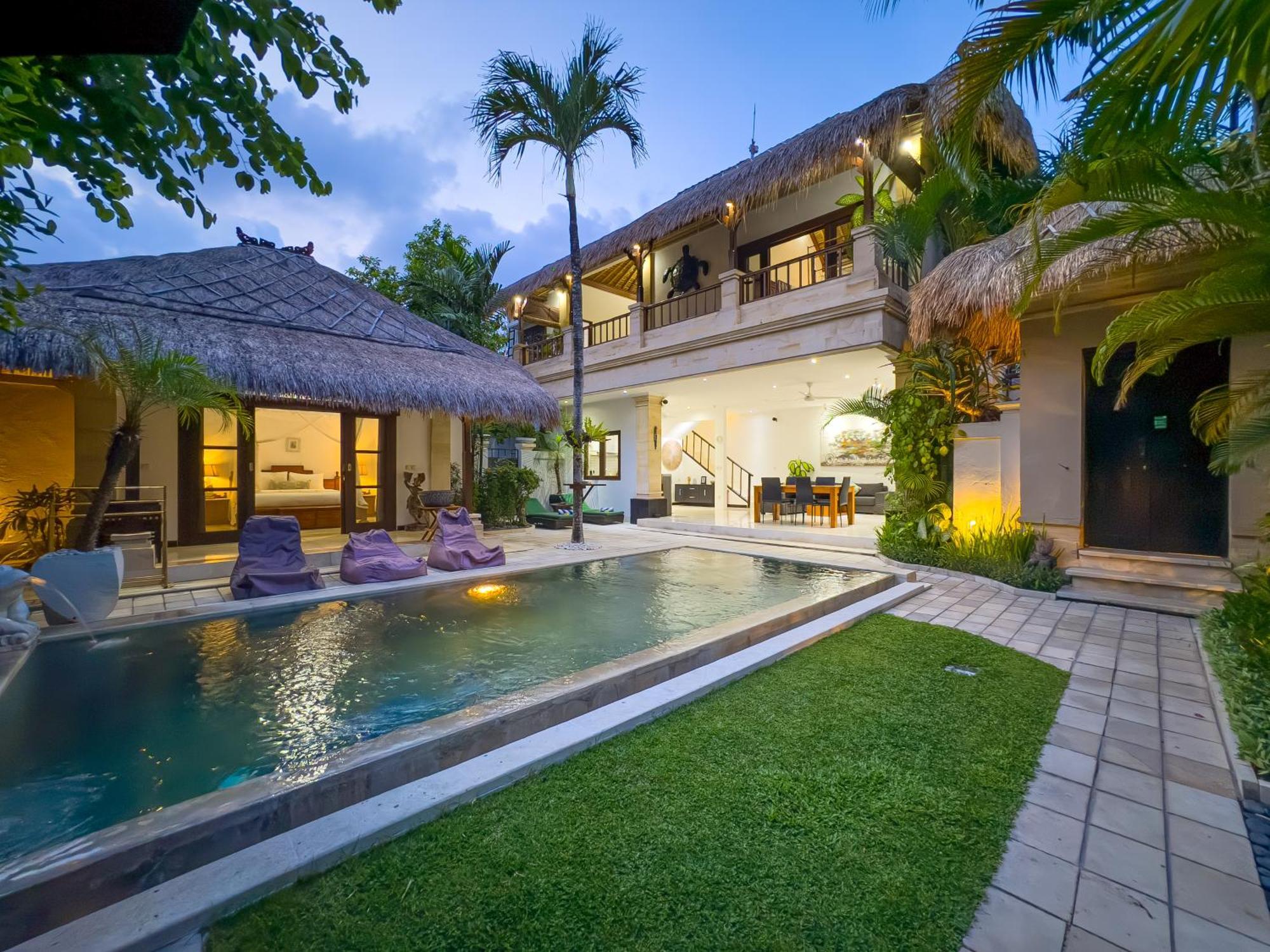 Villa Bugis Kayu Aya Seminyak Номер фото