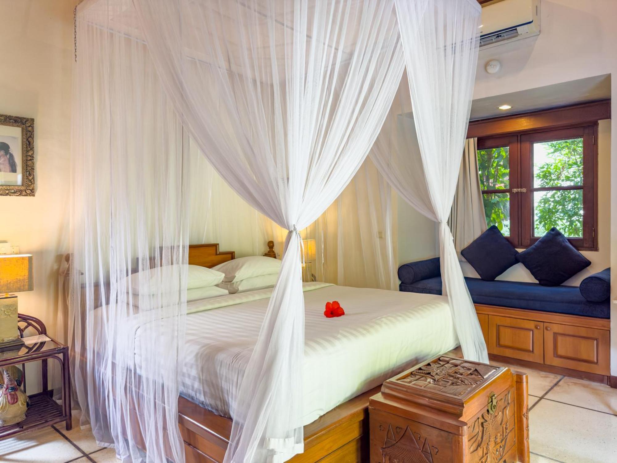 Villa Bugis Kayu Aya Seminyak Номер фото