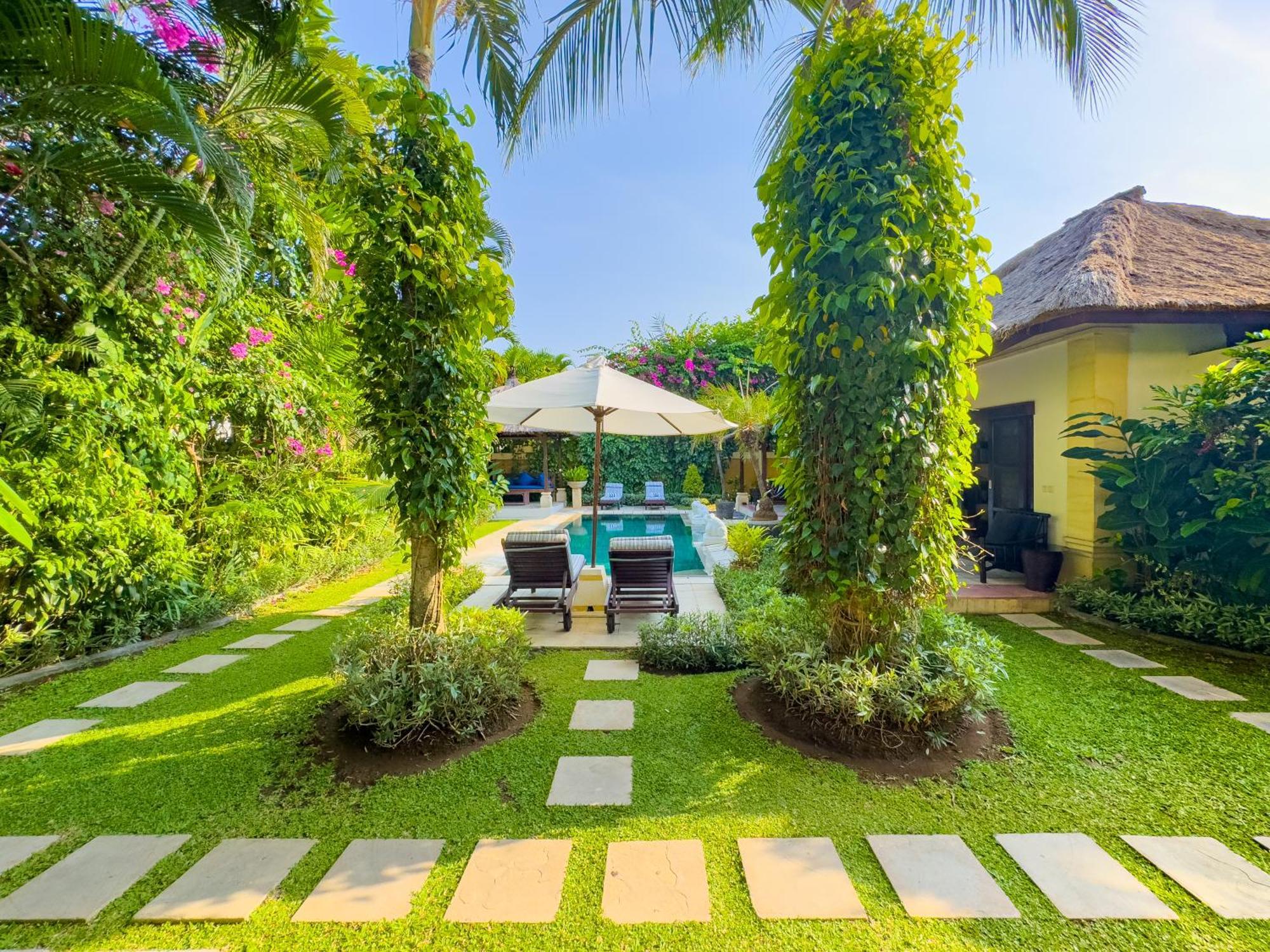 Villa Bugis Kayu Aya Seminyak Номер фото