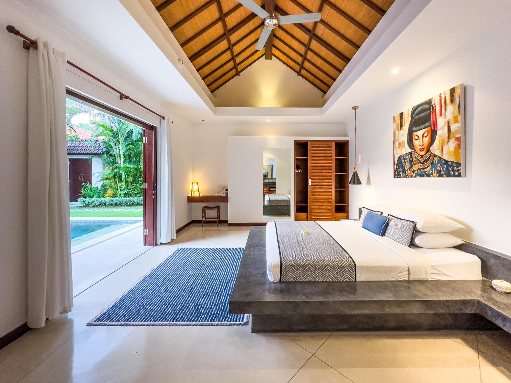 Villa Bugis Kayu Aya Seminyak Номер фото